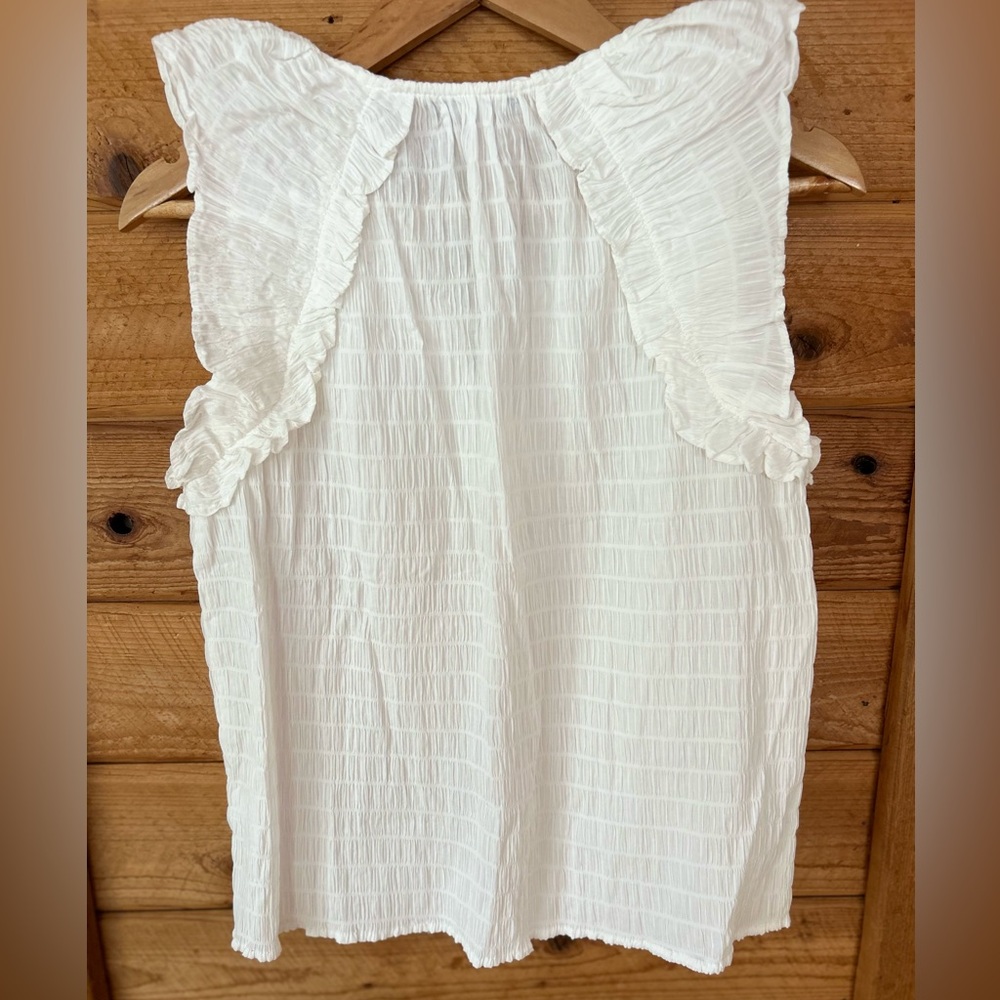 Universal Thread White Ruffle Blouse - Picture 4 of 4